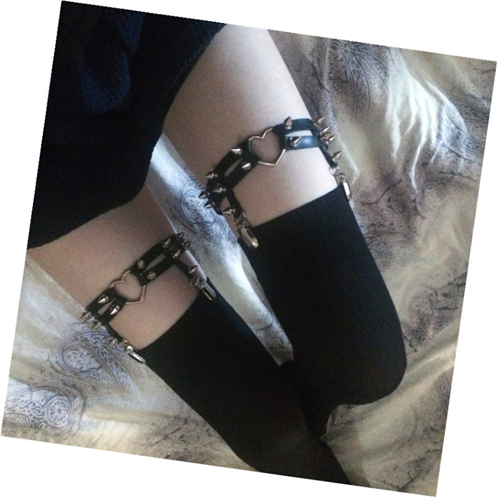1 ชิ้นผู้หญิง Punk Goth หัวใจ  - Body Jewelry In Bulk บทวิจารณ์และราคา